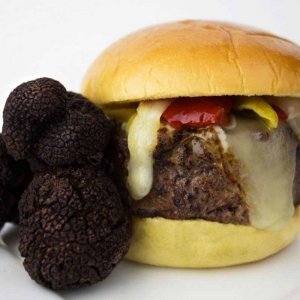 Lafrieda Black Truffle Burgers 10lb (26-6oz)